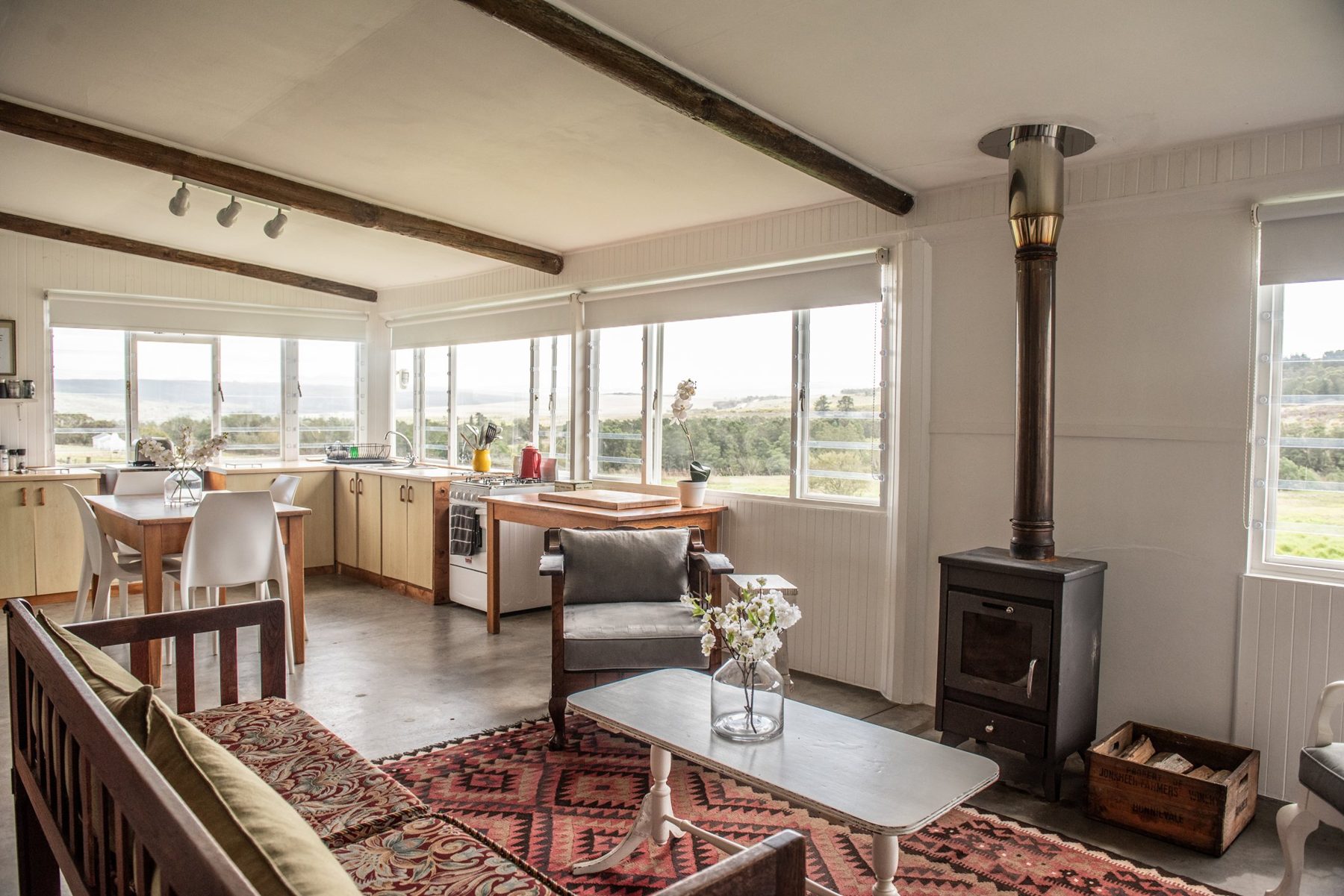 Duck Pond — open-plan living room and kitchen at Landmeterskop Farm Cottages