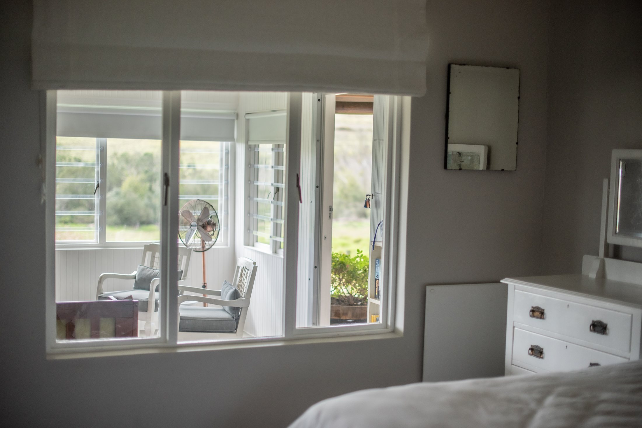 Duck Pond — bedroom window and dresser at Landmeterskop Farm Cottages